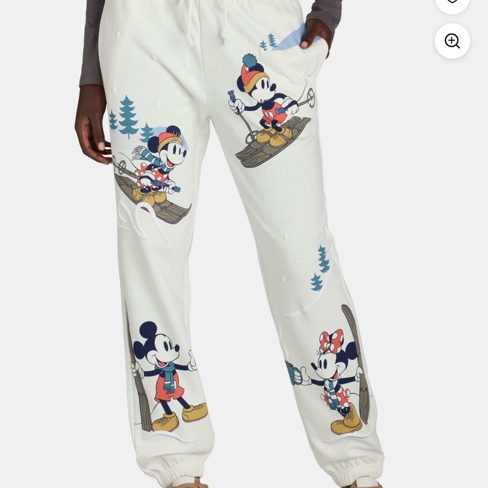 Disney White Joggers with Mickey and Minnie Skiing Size XXS